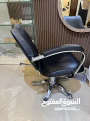  4 كراسي ميك ميك  وكراسي شعر عدد 3 للبيع بسعر طري