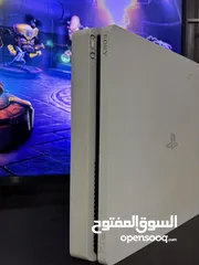  4 بلايستيشن 4 slim