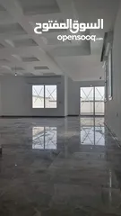  1 شقة راقية جديدة ماشاء الله للبيع حجم كبيرة في مدينة طرابلس منطقة بن عاشور في شارع الجرابة داخل المخط