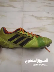  1 بوت اديدايس