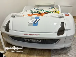  6 تخت اطفال شكل سياره للبيع