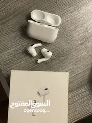  1 Apple AirPods Pro 2nd generation  USB-C charging & wireless charging مع العلبة و الشاحن و كفر