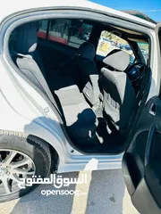  2 سكودا اوكتافيا 2004