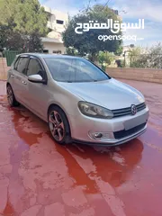  1 جولف 2012 بحالة ممتازة
