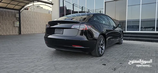  15 تسلا 2022 فحص كامل 7 جيد B+ لون اسود مميز