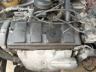  8 بيجو 205 للبيع السيارة جير عادي مش ناقصها برغي زي ما هي بالصور تماماً قانوني ومرخص ومأمن ساري مفعول