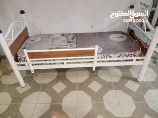  2 جرابي طابقين الوحدة علا خمسين دواشك حجم كبير قوي ونضيف ابو نفر حجم كبير