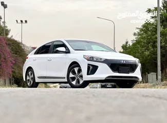  1 2019 Hyundai Ionic electric