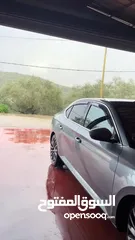  6 Skoda Superb