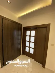  12 بسعر مميز جداا  شقة ارضية 215 م وتراس 50 م على طريق المطار حي الصحابه بسعر مغري جدا