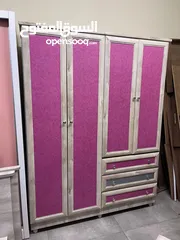  7 غرفة نوم بتختين مفرد وكومدينة ومكتبة وخزانة سعر حرق