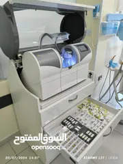  9 كاميرا رقمية مع جهاز خراطة الاسنان  digital scanner with milling machine