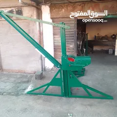  12 خلاطات باطون و ونش صرصور ومروحيات هيلكوبتر