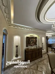  4 شقة مميزة للبيع في ضاحية الرشيد / شارع الجامعة