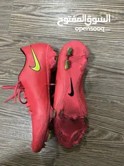  2 حذاء كرة قدم نايكي Nike shoes for football