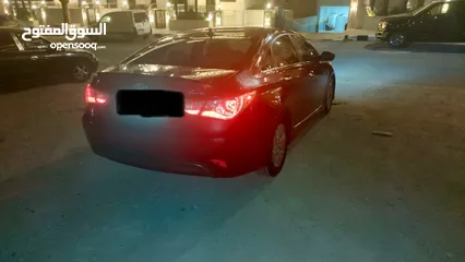  6 هونداي سوناتا 2012 هايبرد بحاله جيده جدا للبيع من المالك