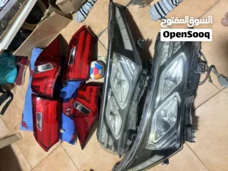  5 Corolla 2014-2016 light good condition lights