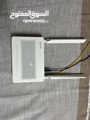  6 راوترات +مقوى اشارة بحالة ممتازة للبيع - Orange وZain