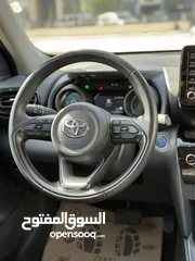  11 تويوتا ياريس كروس ترخيص 2022  محرك 1500 هايبرد  جير أوتوماتيك  172 حصان هاندبريك كهربائي عداد 61000