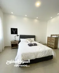  14 شقة مفروشة للإيجار 234م2 ( Property 15907 ) سنوي فقط