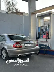  7 Mercedes e200 2007