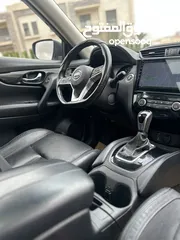  5 Nissan X Trail