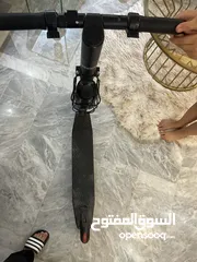  3 سكوتر شحن كهرباء