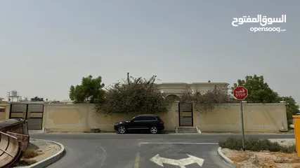  5 بيع فيلا في منطقة الغبيبة