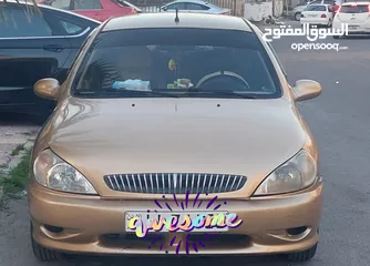  1 كيا ريو 2000