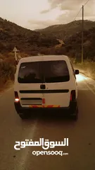  5 بيجو بارتنر موديل 2008