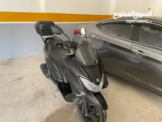 1 سكوتر سوزوكي 2022 للبيع