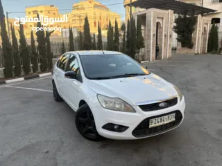  8 فورد فوكس 2009 السيارة نضيفة فحص نضيف استخدام قليل