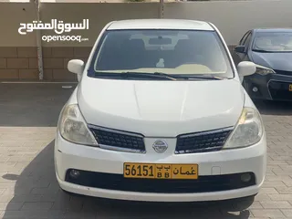  1 Nissan tida 2006