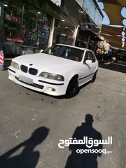  1 BMW 520A.I للبيع او البدل