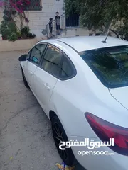  1 سياره اوبل استرا سيدان 2013