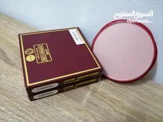  8 بودره مائيه روزيت، ماك فاكتر، معروف