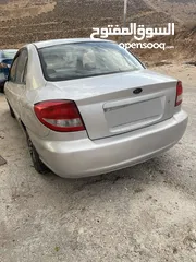  4 كيا ريو 2003