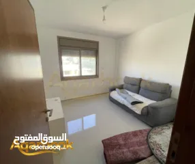  1 شقة مميزة بإطلالة رائعة بانتظارك!   أم الشرايط – قرب دوار الأمين