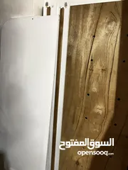  1 تخت مجوز تخت مجوز لون ابيض بحالة ممتازة خشب زان