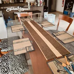  4 طاولة طعام dinings table