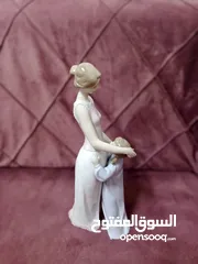  8 Lladro Someone to Look up to Mother Figurine 6771