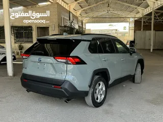  12 تويوتا راف فور ((2020)) XLE بيميوم، فل كامل، بطارية ليثيوم، فورويل، حرة، للبيع بسعر مميز..