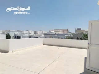  15 6Me33-Luxurious modern 5+1BHK Villa for rent in Qurm near Al Shati Street.