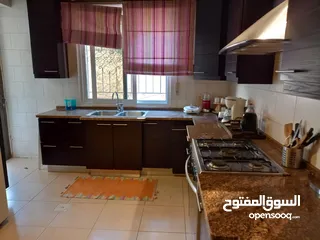  14 شقة مفروشة - الشميساني - 3نوم 1ماستر - 205م - حديقة - اعلان رقم A166