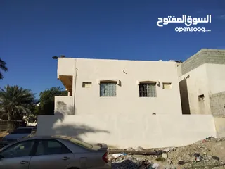  14 بيت عربي مؤلف من 8 غرق 2 صاله 4 حمام للايجار في عجمان سكن عائلي