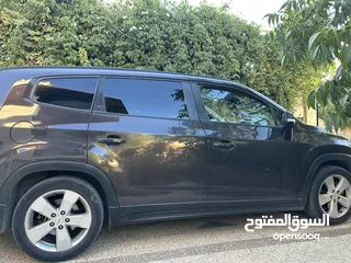  4 Chevrolet Orlando 2017