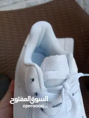  9 حذاء . NIKE AIR Force اورجنال وكاله وارد اروبي غير مستخدم