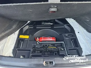 6 لكزس Hs250  وارد الشركه المركزيه اعلى صنف بحاله الوكاله