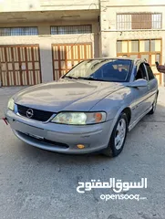  8 اوبل فيكترا موديل 2000 للبيع