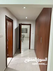  3 بناية للبيع في ابو ظبي 9 طابق شارع عام 50 في 80